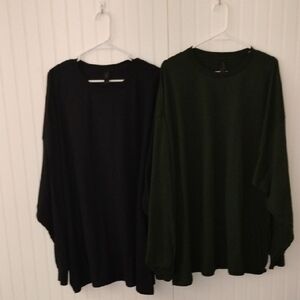 2 Pack Black and Green Long Sleeve Tshirts